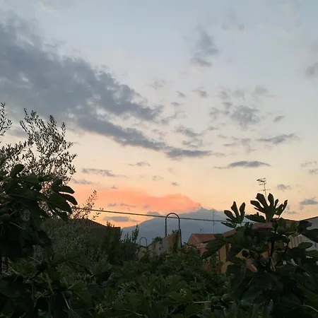 Holiday home Casa Arcobaleno Stazzo